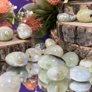 Rodado Jade Amarillo con Cavidades Naturales 20 a 30mm.
